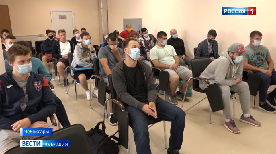 Чебоксарские "богатыри" после перерыва начали подготовку к предсезонке