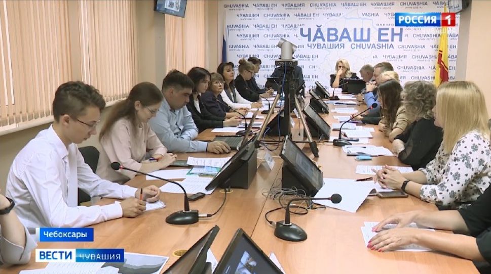 В Чувашии обсудили проблемы обучения и реабилитации детей-аутистов