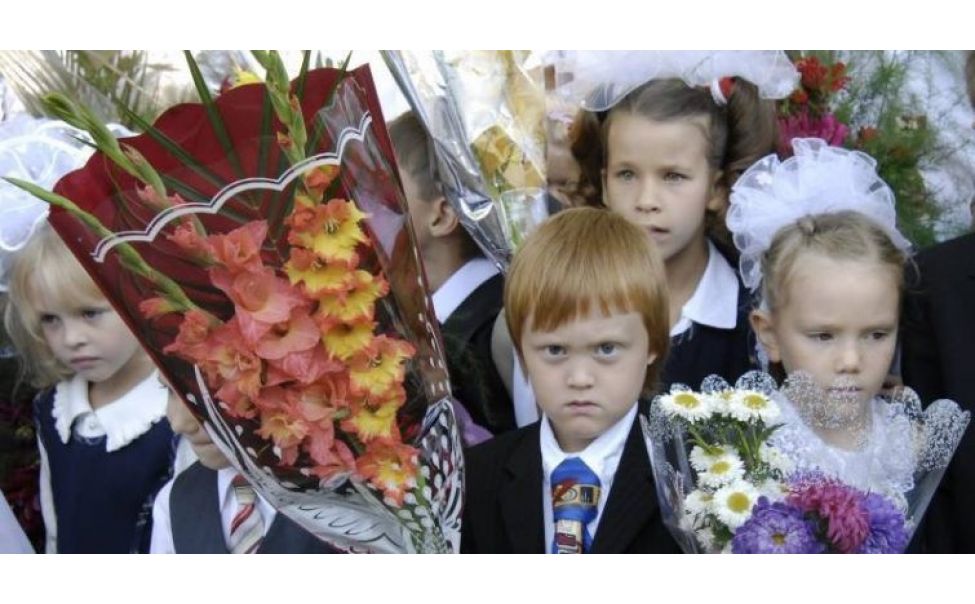 В Чувашии 1 сентября на линейки пойдут только первоклашки