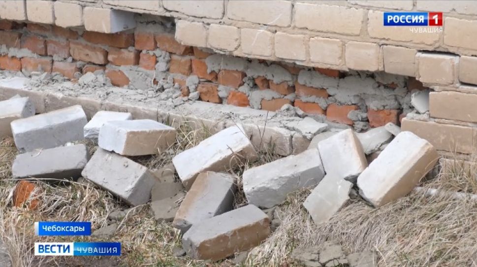 Больше трети районов Чувашии завершают переселение из аварийного жилья