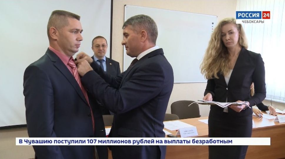 Олег Николаев наградил лучших экологов Чувашии