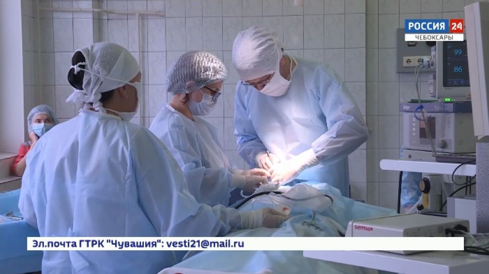 Отоларингологи ГДКБ провели более 300 операций по удалению кист