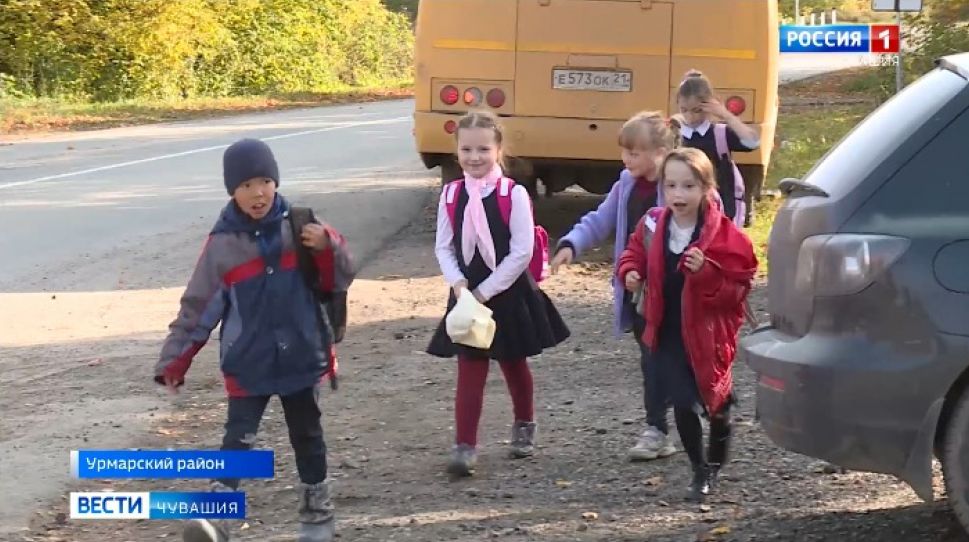 Большечаковцы вынуждены возить детей в школы и сады в соседние села