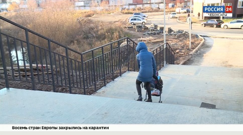 В "Солнечном" строители бросили недостроенную лестницу за 2,8 млн. рублей