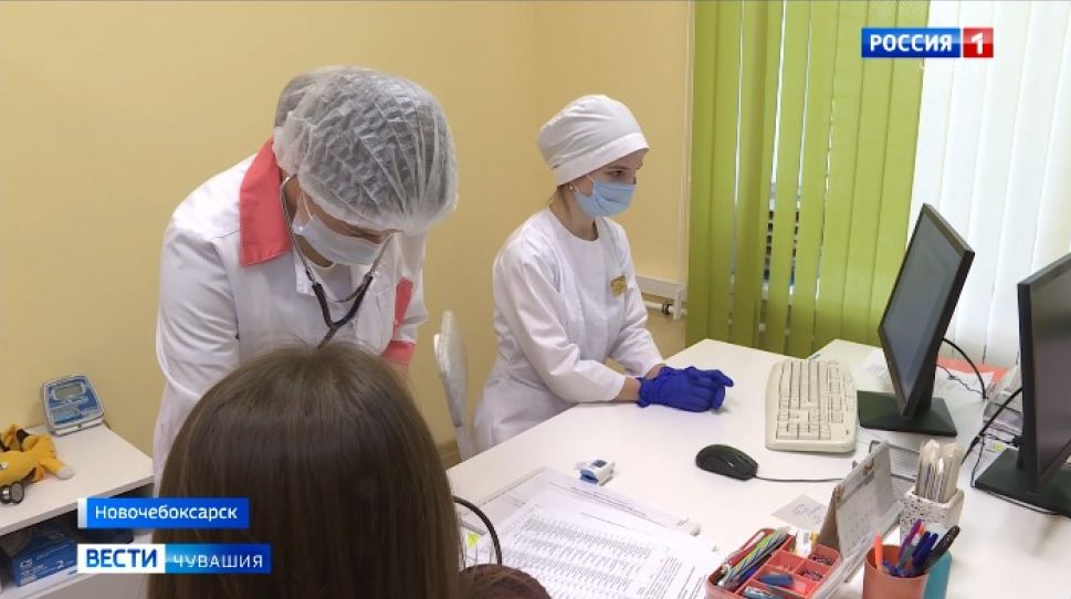 В Чувашии студенты-медики вновь пришли на подмогу врачам