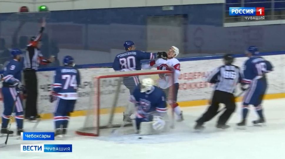 Чебоксарские «богатыри» продолжают победную серию в розыгрыше первенства ВХЛ