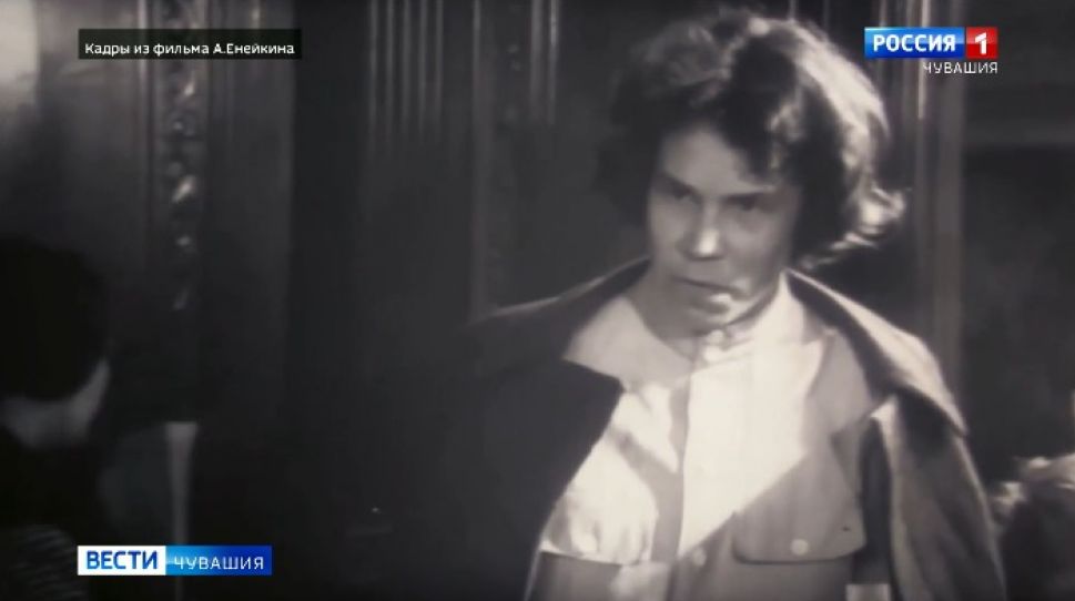 В Чувашском ТЮЗе прошла презентация необычного документального фильма про Михаила Сеспеля