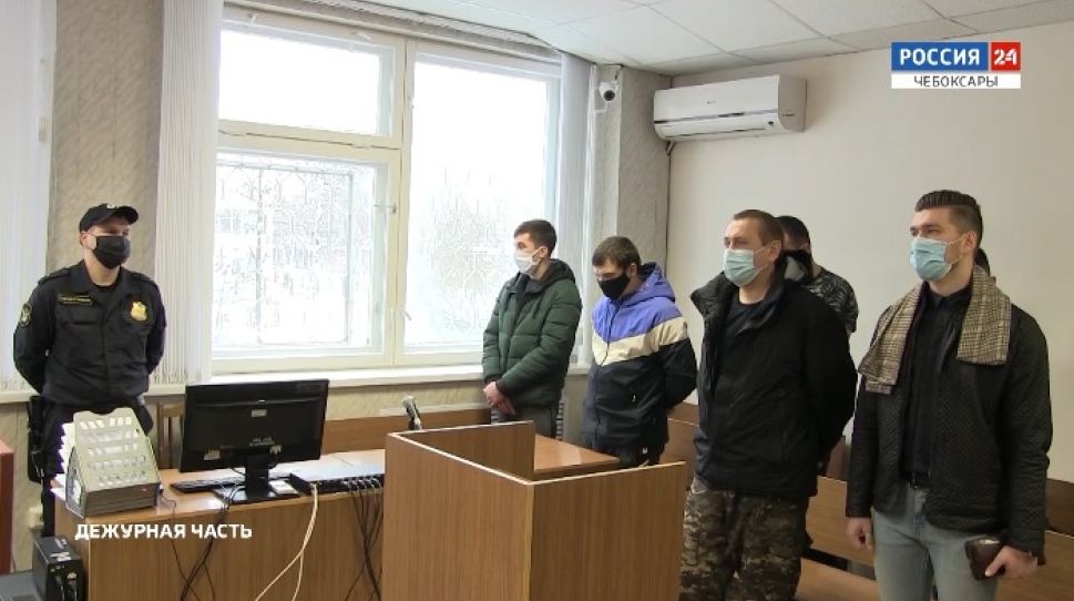 В Чебоксарах осудили виновных в поджоге иномарки в 2018 году