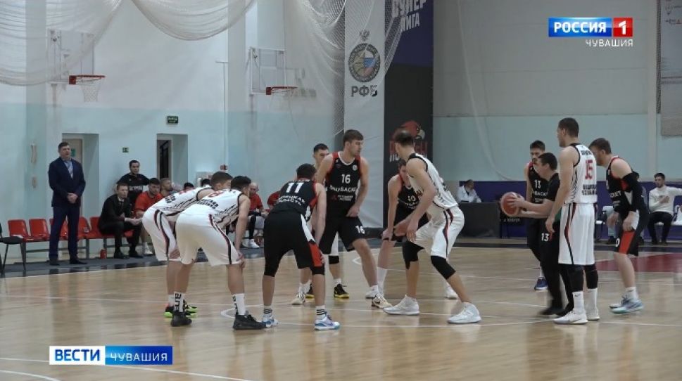 Баскетбольные «Ястребы» вернулись в тройку лидеров второй суперлиги чемпионата России  