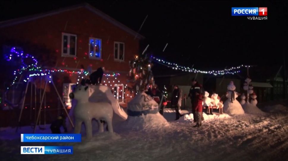 Житель Чебоксарского района украсил свой двор снежными фигурами