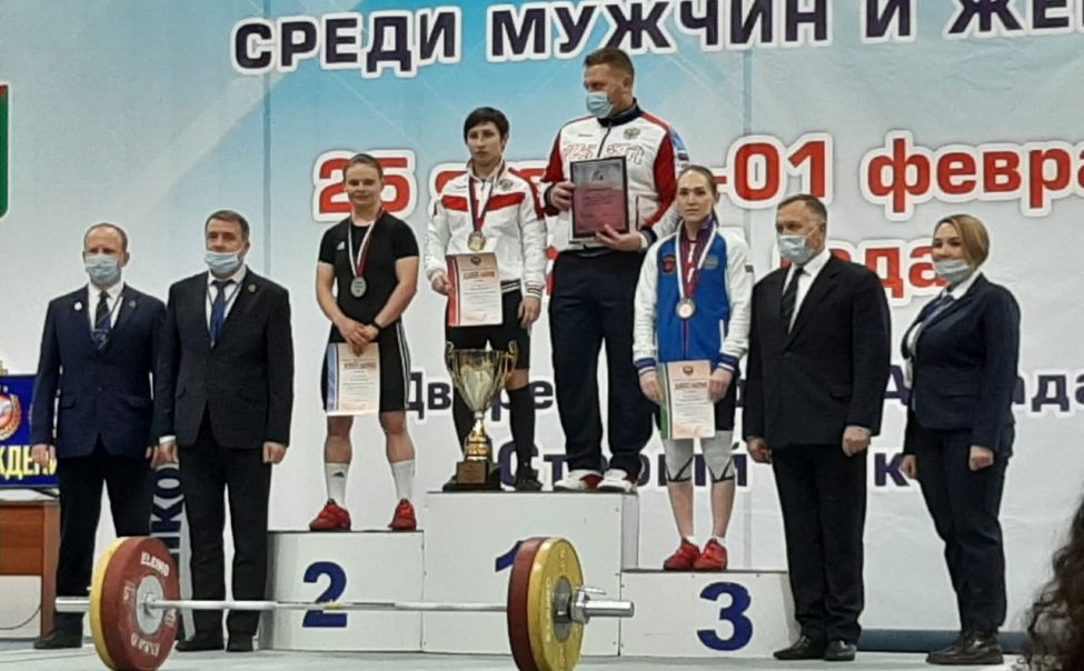 Спортсменка из Чувашии завоевала бронзовую медаль Кубка России по тяжелой атлетике