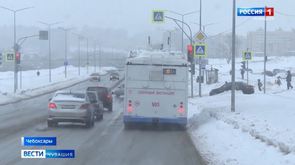 Чебоксарцы жалуются, что после 9 вечера в городе тяжело уехать на общественном транспорте