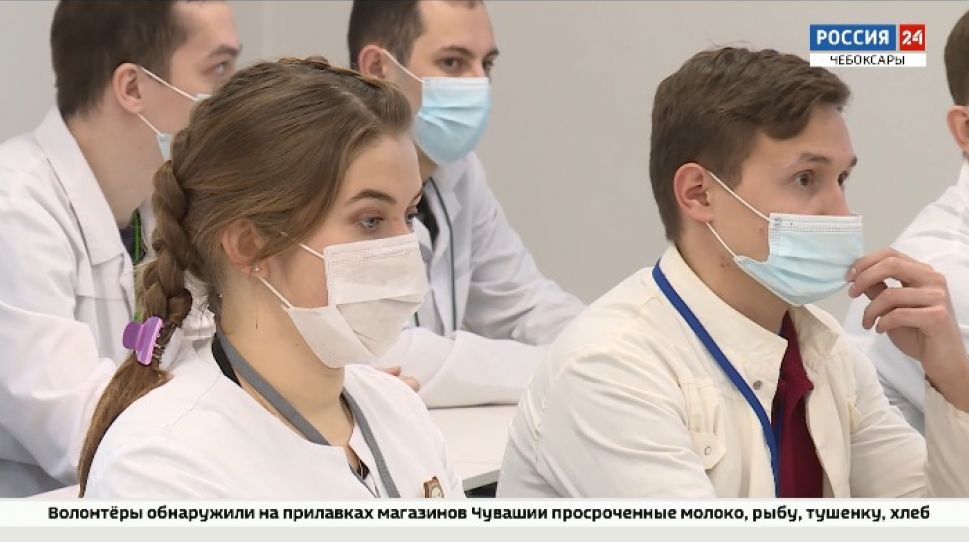 Чувашские студенты-медики рассказали о работе в пандемию
