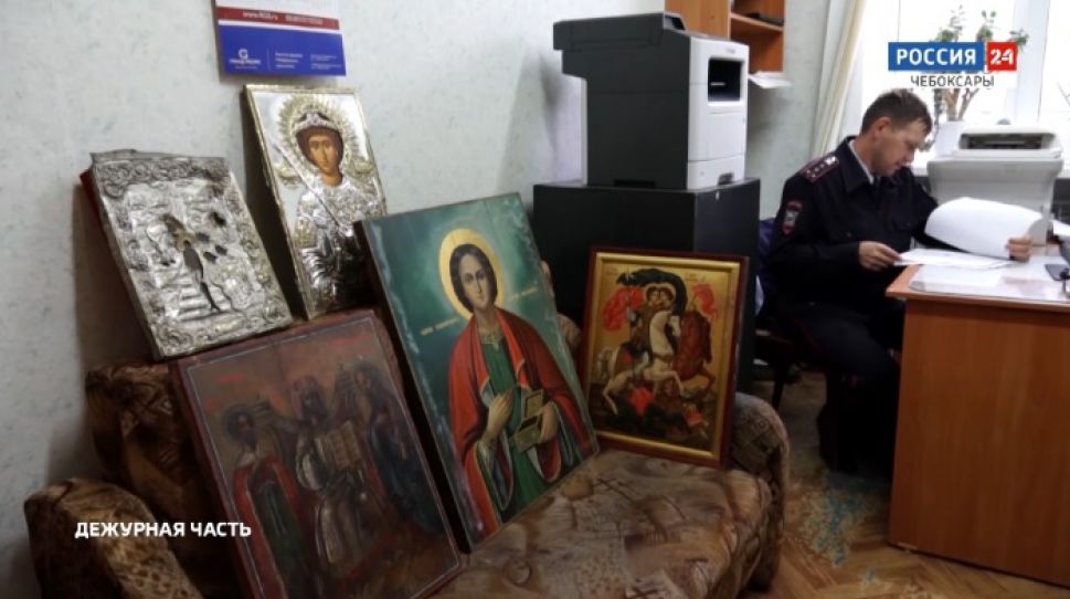 В Чувашии двух мужчин отправят в колонию строгого режима за кражу икон