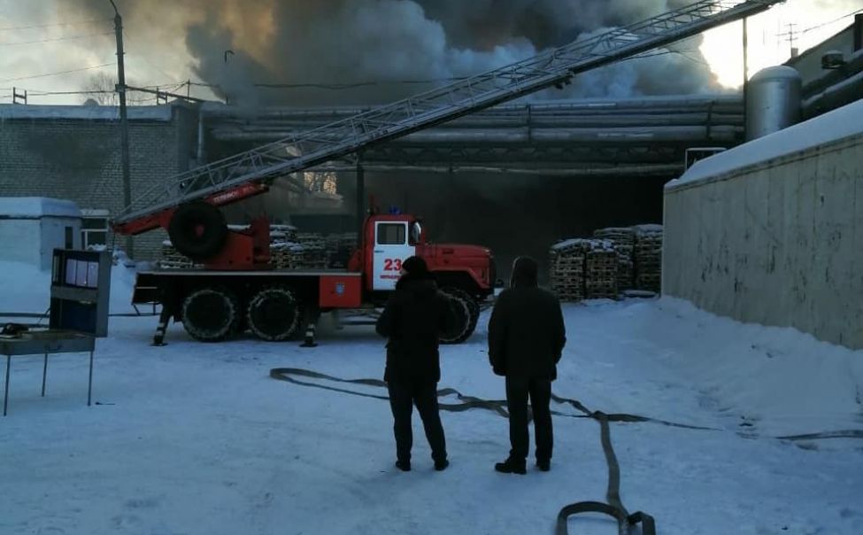 В Шумерле из-за пожара на молочном заводе эвакуировали 30 человек