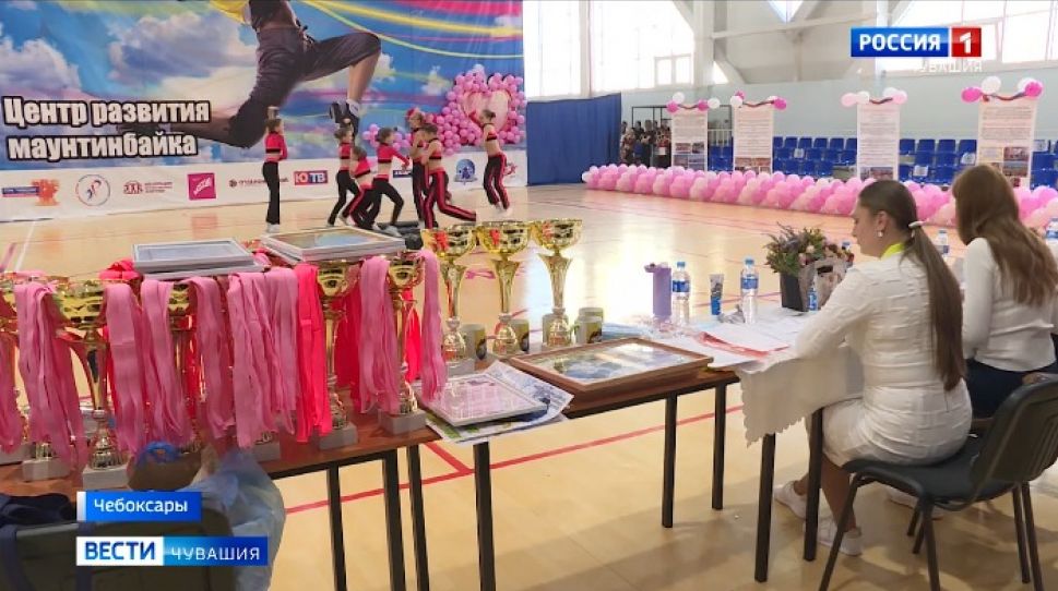 В Чебоксарах прошли чемпионат и первенство ПФО по фитнес-аэробике