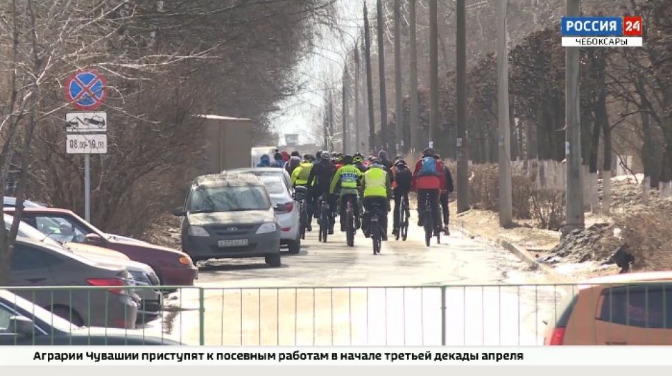 В Чувашии прошел велопробег, посвященный Дню космонавтики