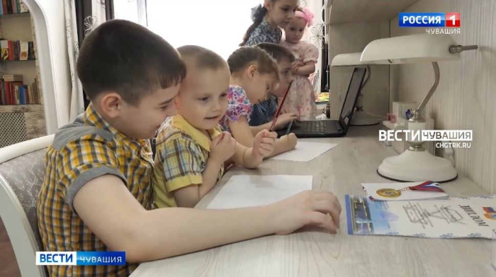 В Чувашии более 22 тысяч жителей подали заявления на новые пособия на детей от 3 до 7 лет