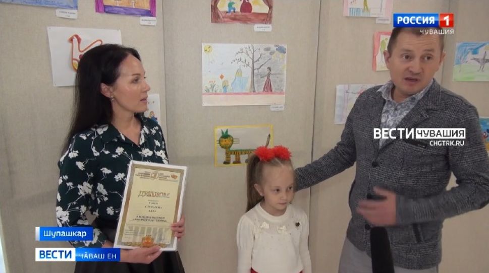 Чӑваш Енри театр ӗҫченӗсен пӗрлешӗвӗ ача-пӑча ӳкерчӗкӗсен конкурсне пӗтӗмлетрӗ