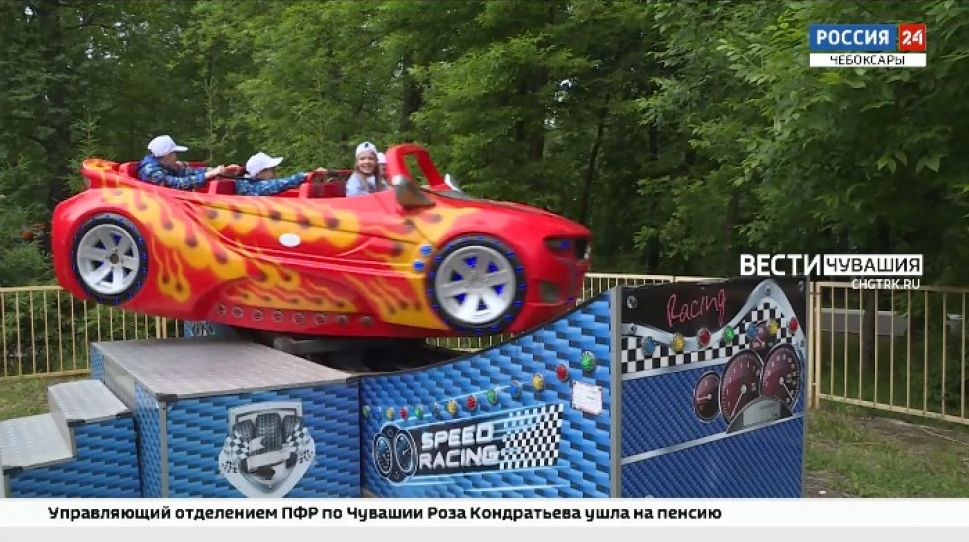 Детям-сиротам из Шумерли организовали праздничную программу в столице республики