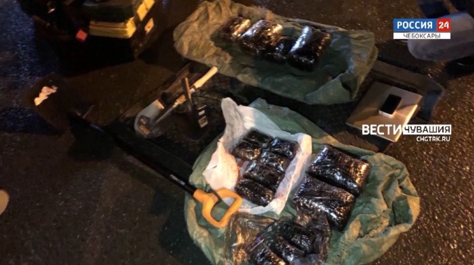Чувашские полицейские поймали крупного межрегионального сбытчика наркотиков