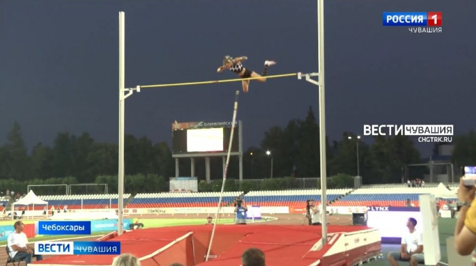 Прыгунья с шестом из Чувашии выиграла чемпионат России по легкой атлетике