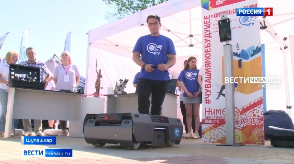 Ҫамрӑксене пур енлӗн аталанма майсем туса панӑ 