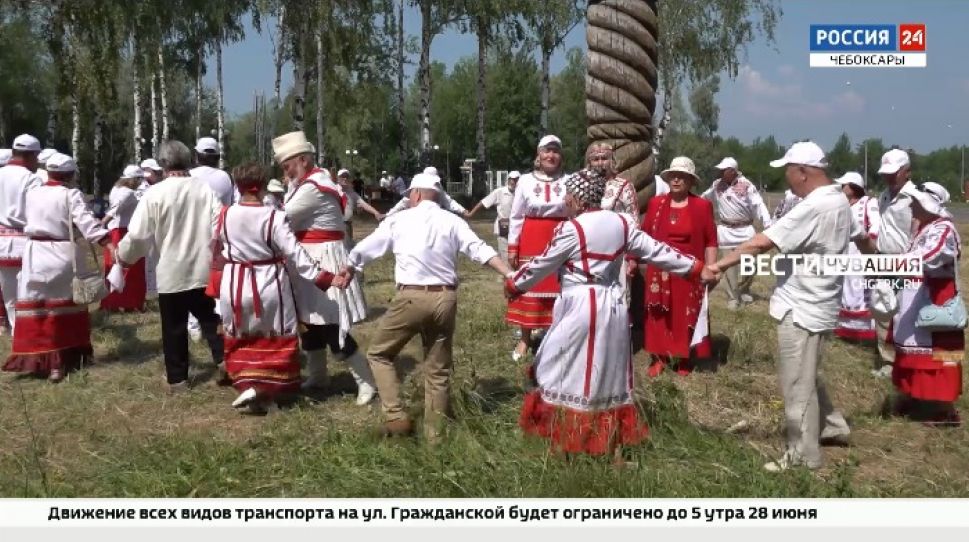 Всечувашский Акатуй провели в чебоксарском этнокомплексе "Амазония"