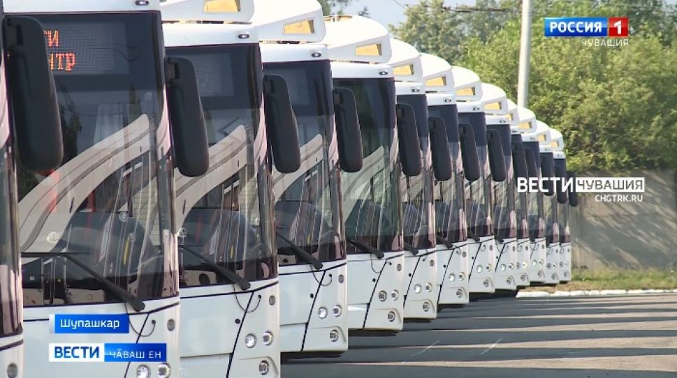 Тӗп хула урамӗсене ҫӗнӗ троллейбуссем тухрӗҫ 