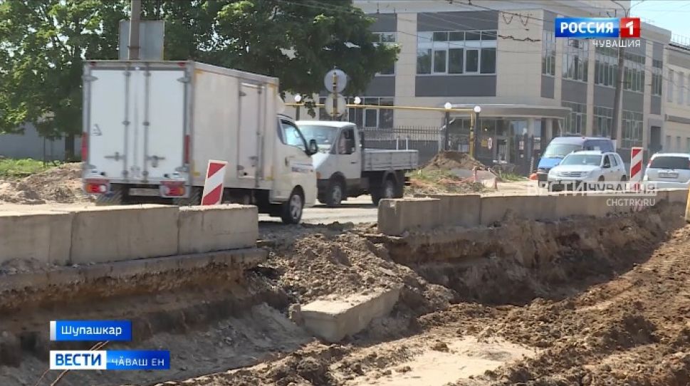 Тӗп хулара кӑҫал 10 ытла ҫухрӑм ҫул-йӗр юсамалла