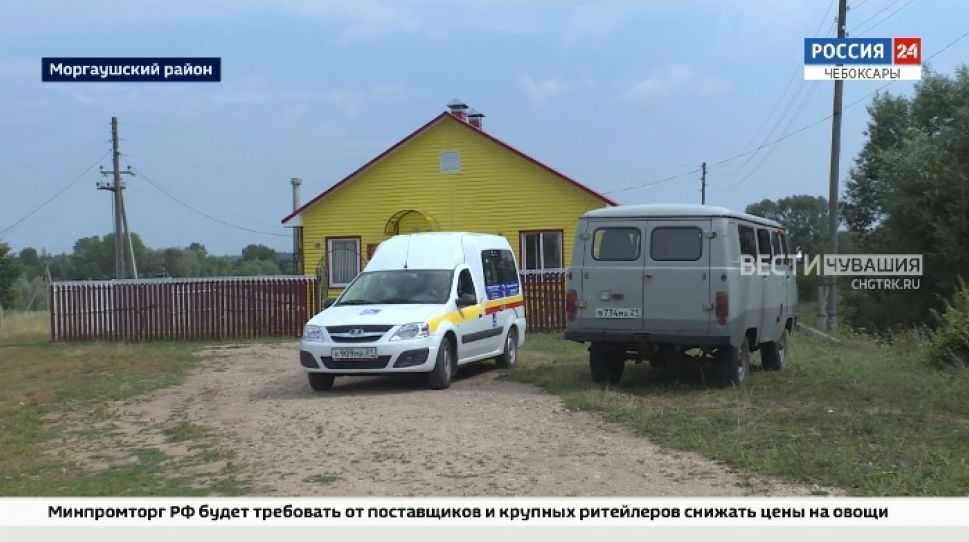 Пожилых людей из отдалённых деревень Чувашии доставляют на вакцинацию от коронавируса