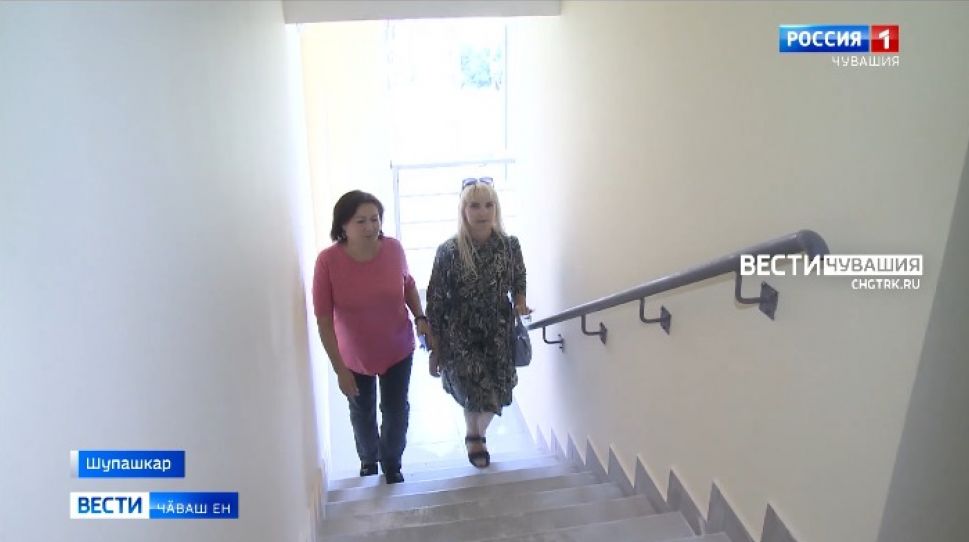 Республикӑра хваттер хакӗн 20 процентне саплаштарма пулӑшакан патшалӑх программи пурнӑҫланать