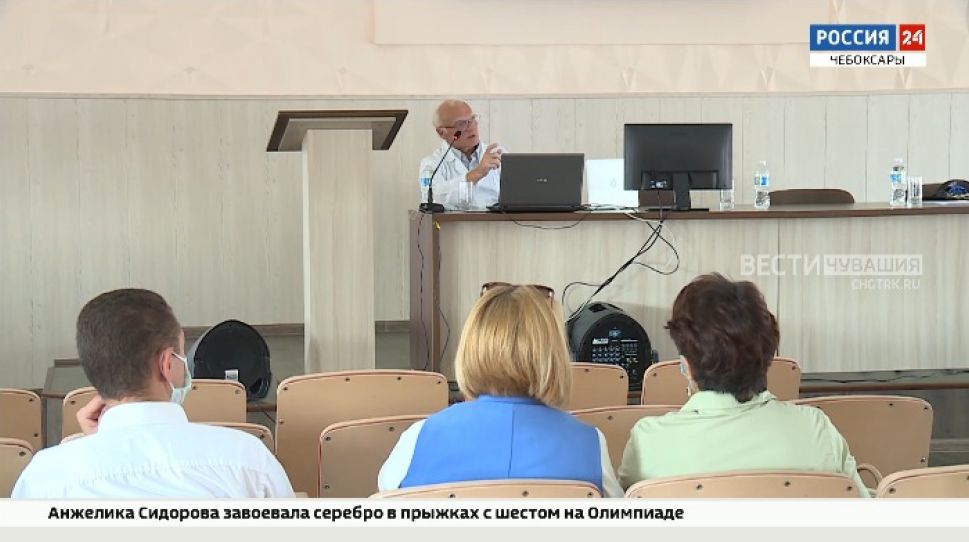 Чебоксары посетил главный детский реаниматолог Минздрава России