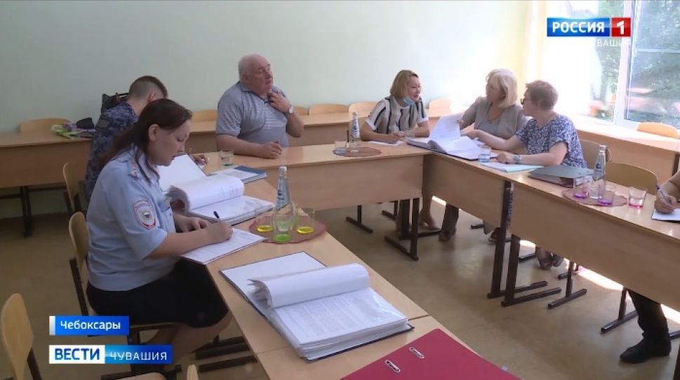 В Чебоксарах 26 школ будут работать в две смены