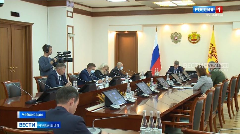 Власти Урмарского района не могут наладить вакцинацию в муниципалитете