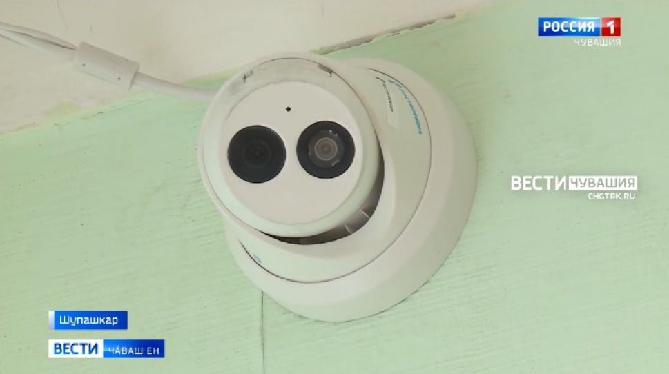 Республикӑри пур суйлав участокне те видео камерӑсемпе тивӗҫтереҫҫӗ 