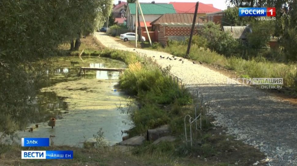 Элӗкре тинех ветеран ҫурчӗ патне ҫул сарса панӑ