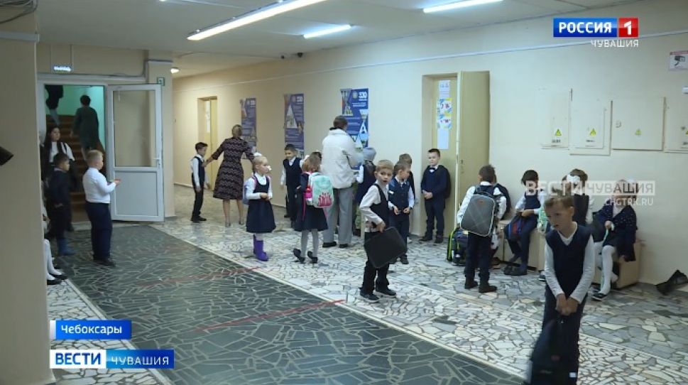 Чебоксарских младшеклассников перевели в соседние школы из-за незаконченного ремонта