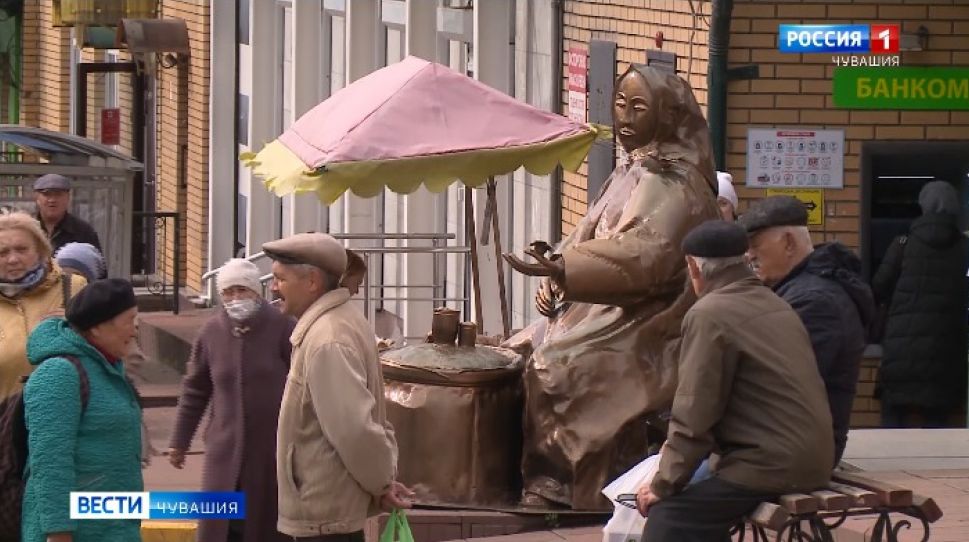 В Чебоксарах решают судьбу памятника у Колхозного рынка