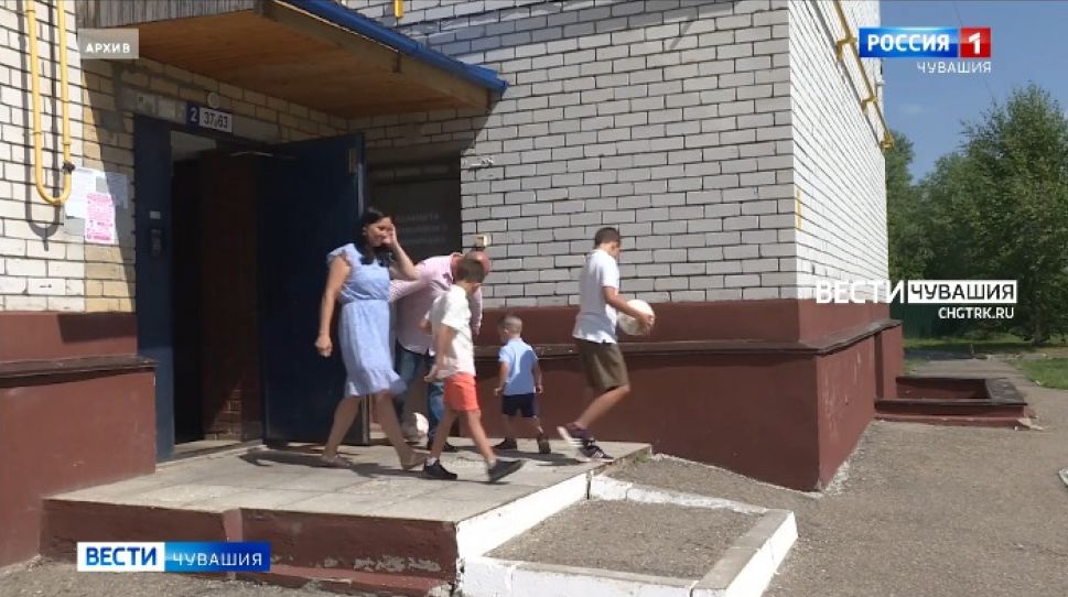 Многодетные семьи Чувашии смогут купить отечественное авто за счет средств маткапитала