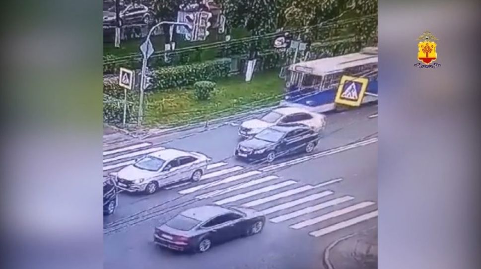 В Чебоксарах осужден водитель «Гранты», подрезавший троллейбус