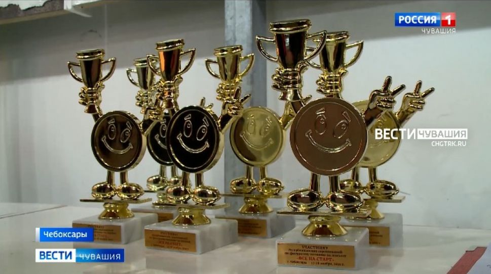 Юные фигуристы разыграли награды турнира «Все на старт»