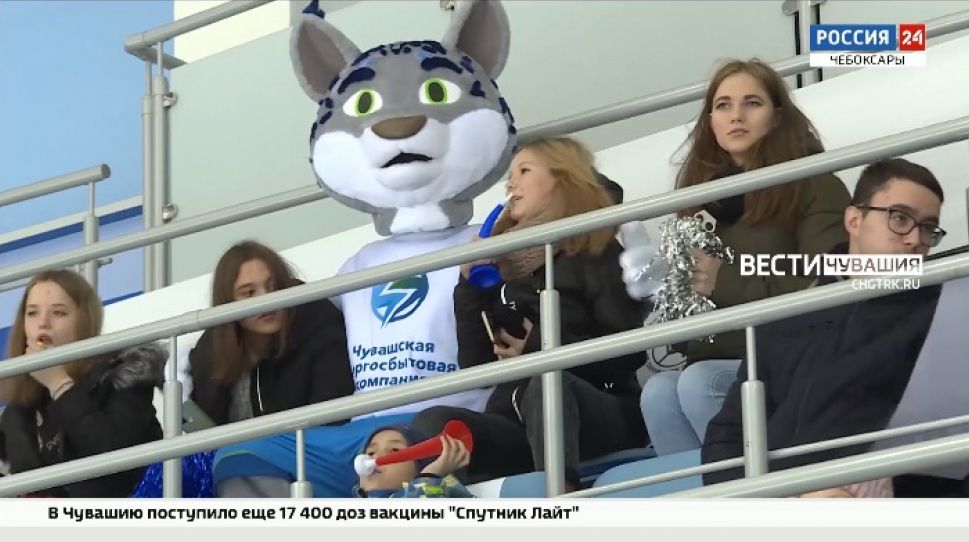 В Чебоксарах организовали большой ледовый праздник для детей-сирот