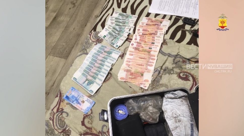 В Чебоксарах накрыли мошеннический колл-центр, обманувший иностранцев на 3 миллиона рублей