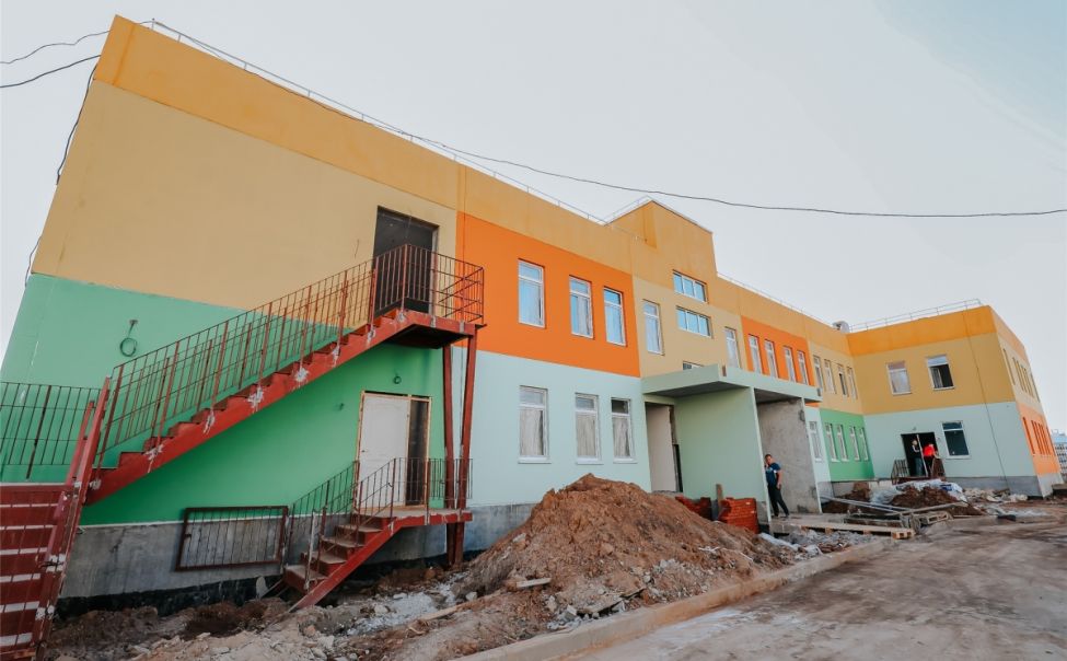 Столичные власти пригрозили штрафами подрядчикам, срывающим сдачу объектов образования