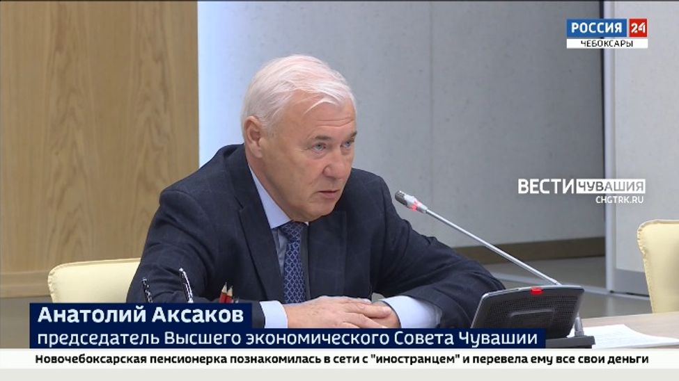 Анатолий Аксаков рекомендовал торговым сетям быть лояльнее к местным производителям