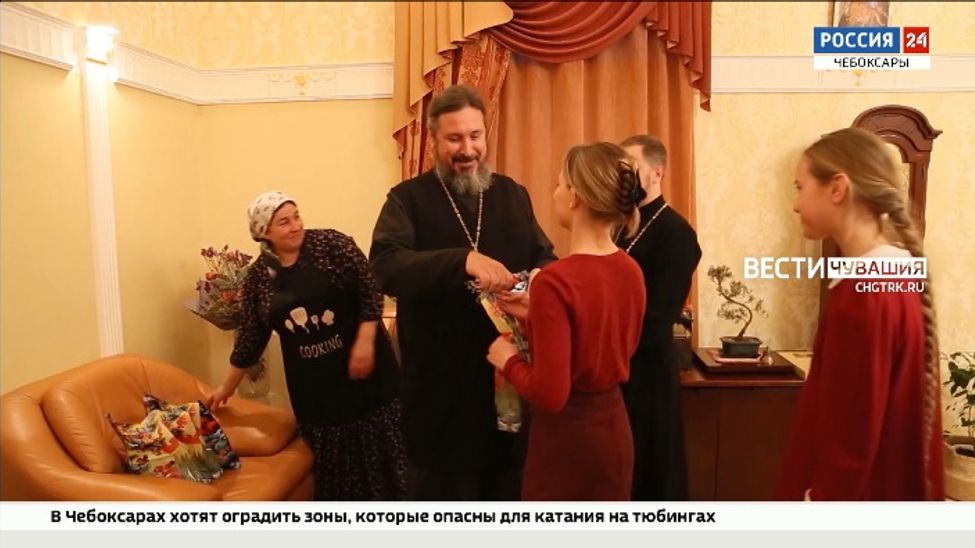  Митрополит Чебоксарский и Чувашский Савватий пригласил на святочные колядки детей