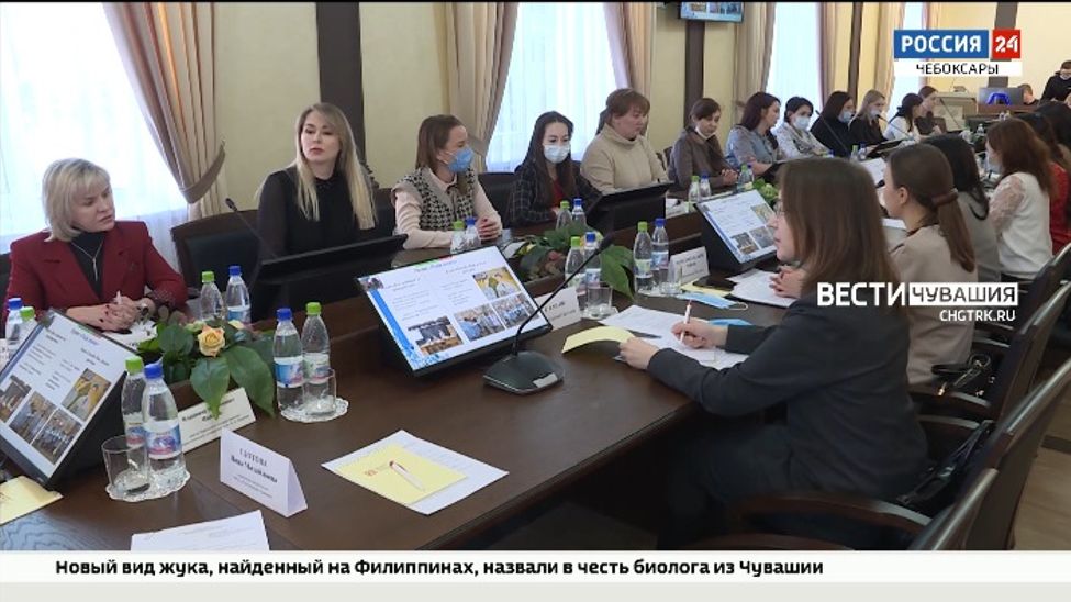 В Чебоксарах прошла первая встреча Молодежной палаты Союза женщин Чувашии