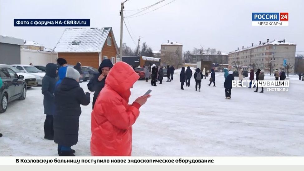 Из-за лжеминирования в Чебоксарах эвакуировали крупные торговые центры