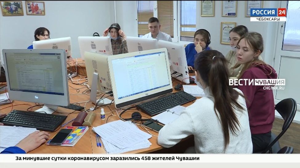 В Чувашии службу 122 в пандемию COVID-19 усилили студенты-медики